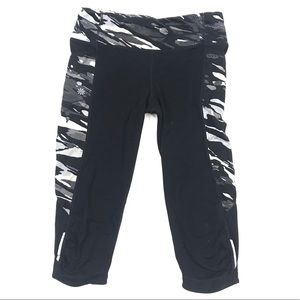 Athleta Spliced Fire Be Free Camo Crop Leggings